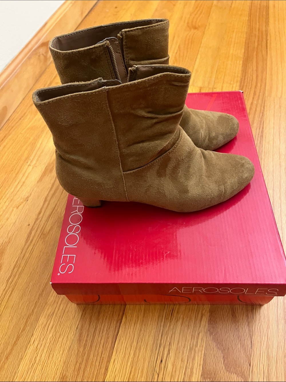AEROSOLES Tan Suede Low-Heel Ankle Booties